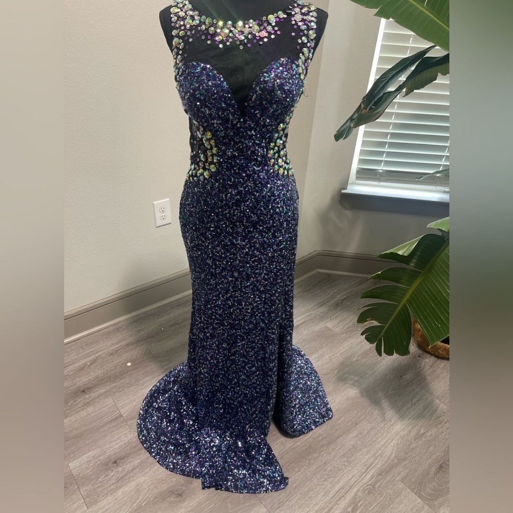Royal Queen Collection Sequin Dress, Size 8